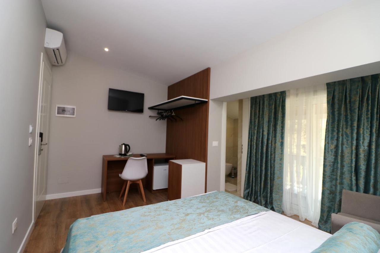 Vila Elarad Vlore Luaran gambar